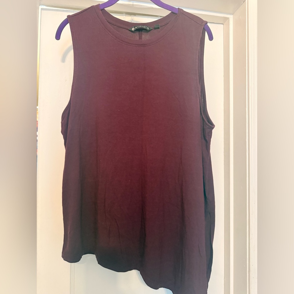 Athleta Sleeveless Assymetrical Tank Top in Burgundy